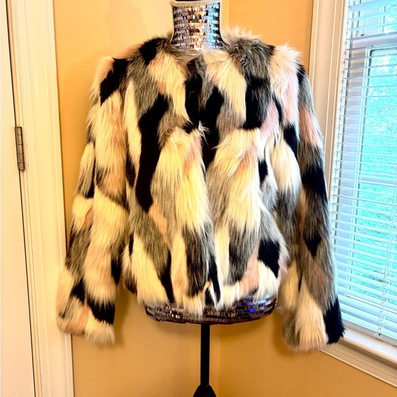 Cynthia Rowley Pink Black White Faux Fur Coat - Picture 8 of 8